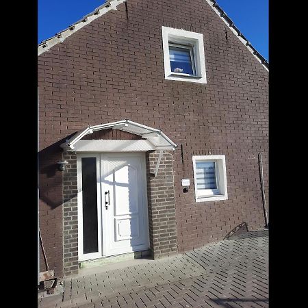 Neu! Ferienwohnung Lucie Kevelaer Esterno foto
